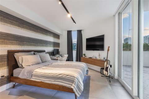 Copropriété à vendre à Aventura, Floride: 2 chambres, 149.57 m2 № 2170776 - photo 15