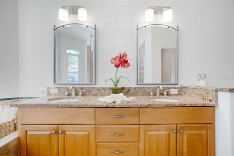 Casa en venta en Sarasota, Florida, 4 dormitorios, 434.88 m2 № 1907171 - foto 22