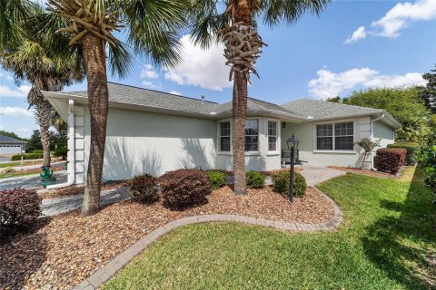 House in Ocala, Florida 2 bedrooms, 145.3 sq.m. № 1614686 - photo 3