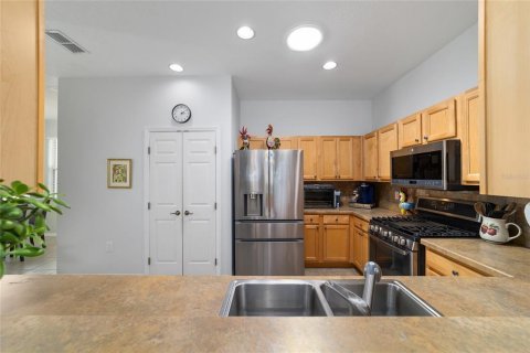 House in Ocala, Florida 2 bedrooms, 145.3 sq.m. № 1614686 - photo 18