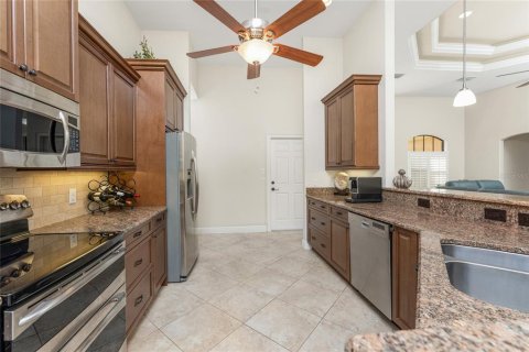 House in Punta Gorda, Florida 3 bedrooms, 168.52 sq.m. № 1734343 - photo 19