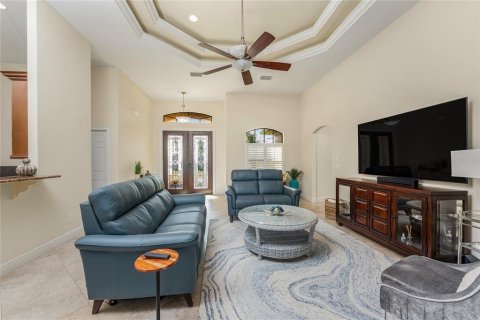 House in Punta Gorda, Florida 3 bedrooms, 168.52 sq.m. № 1734343 - photo 6