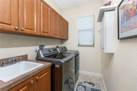House in Punta Gorda, Florida 3 bedrooms, 168.52 sq.m. № 1734343 - photo 22