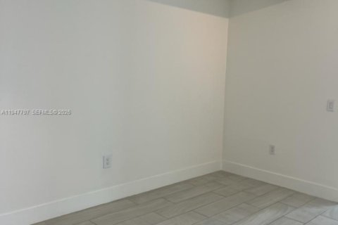 Купить кондоминиум в Санрайз, Флорида 2 спальни, 95.32м2, № 2089043 - фото 5