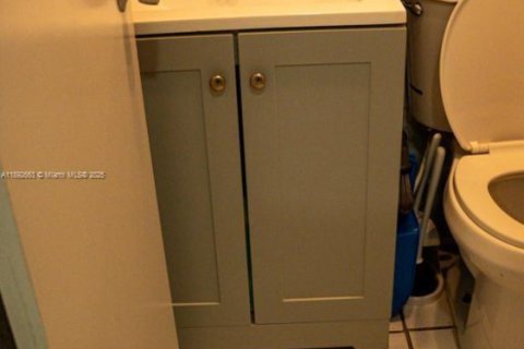 Immobilier commercial à vendre à Miami, Floride № 1946399 - photo 19