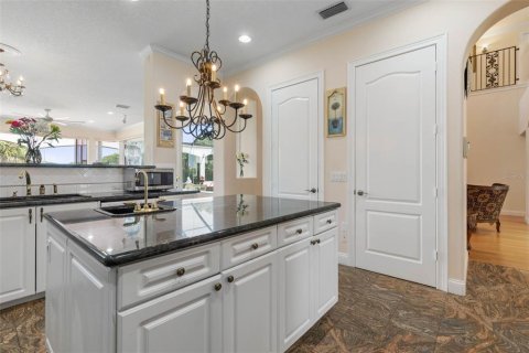 House in Palm Coast, Florida 3 bedrooms, 306.21 sq.m. № 1915978 - photo 18