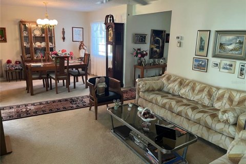Condominio en venta en Weeki Wachee, Florida, 2 dormitorios, 108.05 m2 № 1800644 - foto 10