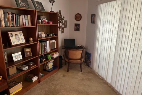 Condominio en venta en Weeki Wachee, Florida, 2 dormitorios, 108.05 m2 № 1800644 - foto 18