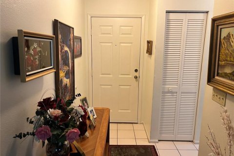 Condominio en venta en Weeki Wachee, Florida, 2 dormitorios, 108.05 m2 № 1800644 - foto 1