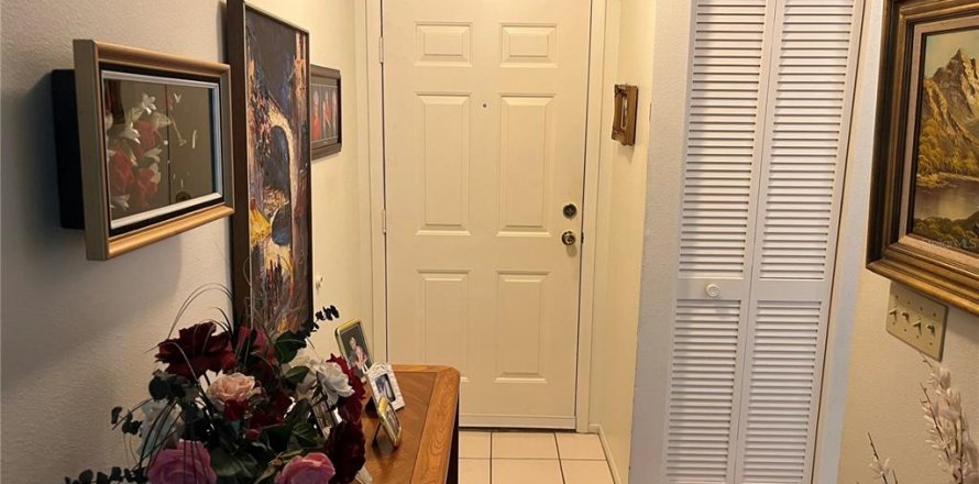 Condominio en Weeki Wachee, Florida, 2 dormitorios  № 1800644
