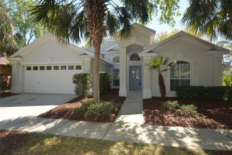 House in Palm Coast, Florida 3 bedrooms, 188.5 sq.m. № 1732706 - photo 1
