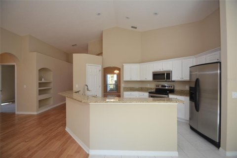House in Palm Coast, Florida 3 bedrooms, 188.5 sq.m. № 1732706 - photo 11