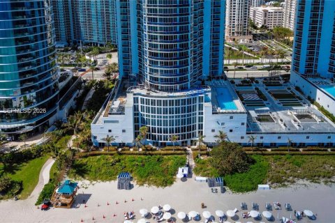 Condominio en venta en Sunny Isles Beach, Florida, 2 dormitorios, 166.67 m2 № 2005169 - foto 22