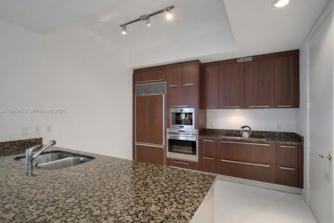 Condominio en venta en Sunny Isles Beach, Florida, 2 dormitorios, 166.67 m2 № 2005169 - foto 5