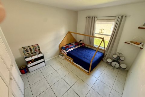 Villa ou maison à vendre à Pembroke Pines, Floride: 3 chambres, 152.08 m2 № 2413216 - photo 18