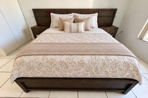 Villa ou maison à vendre à Pembroke Pines, Floride: 3 chambres, 152.08 m2 № 2413216 - photo 23
