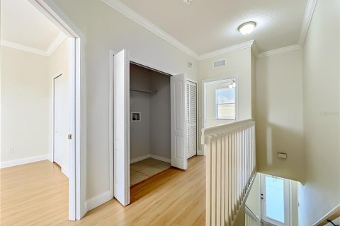 Купить таунхаус в Уинтер-Гарден, Флорида 7 комнат, 114.46м2, № 2210631 - фото 13