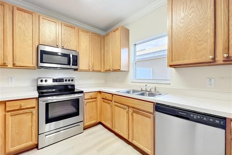Купить таунхаус в Уинтер-Гарден, Флорида 7 комнат, 114.46м2, № 2210631 - фото 9