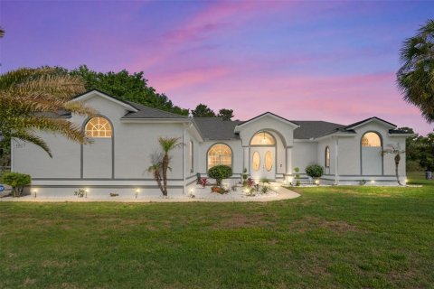 House in Silver Springs Shores, Florida 3 bedrooms, 244.98 sq.m. № 1626427 - photo 3