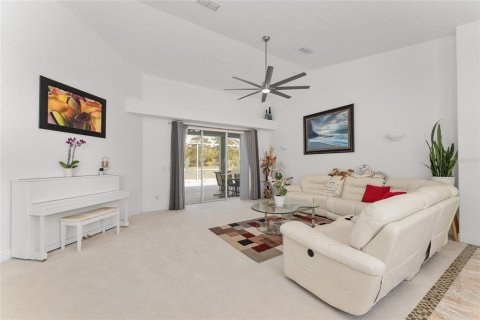 House in Silver Springs Shores, Florida 3 bedrooms, 244.98 sq.m. № 1626427 - photo 18