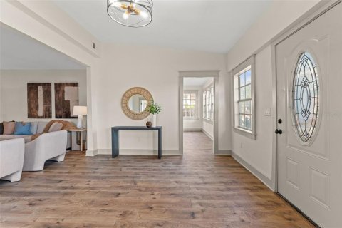Casa en venta en Tampa, Florida, 3 dormitorios, 206.61 m2 № 1761094 - foto 15