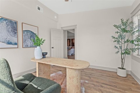 Casa en venta en Tampa, Florida, 3 dormitorios, 206.61 m2 № 1761094 - foto 14
