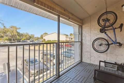 Condo in Altamonte Springs, Florida, 2 bedrooms № 2103561 - photo 3