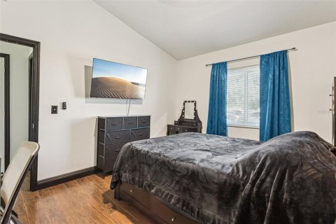 Condo in Altamonte Springs, Florida, 2 bedrooms № 2103561 - photo 13