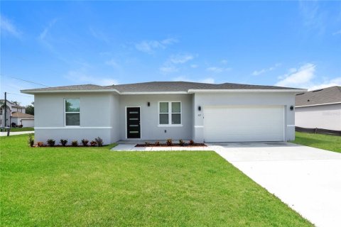 Villa ou maison à Poinciana, Floride 4 chambres, 147.16 m2 № 2238160