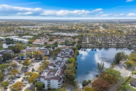 Condominio en venta en Miami, Florida, 2 dormitorios, 83.24 m2 № 2029381 - foto 20