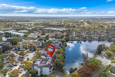 Condominio en venta en Miami, Florida, 2 dormitorios, 83.24 m2 № 2029381 - foto 19