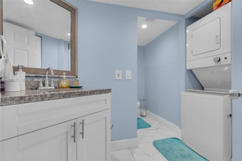 Condominio en venta en Miami, Florida, 2 dormitorios, 83.24 m2 № 2029381 - foto 10