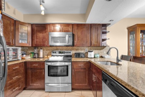 Condominio en venta en Miami, Florida, 2 dormitorios, 83.24 m2 № 2029381 - foto 7