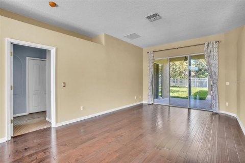 Villa ou maison à louer à Orlando, Floride: 4 chambres, 245.63 m2 № 1876972 - photo 6