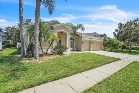 Villa ou maison à louer à Orlando, Floride: 4 chambres, 245.63 m2 № 1876972 - photo 3