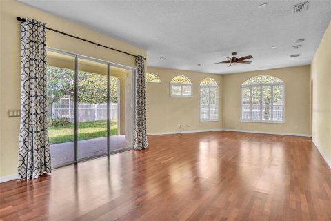 Villa ou maison à louer à Orlando, Floride: 4 chambres, 245.63 m2 № 1876972 - photo 10