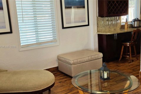 Casa en venta en Miami Gardens, Florida, 2 dormitorios, 66.89 m2 № 2010904 - foto 15