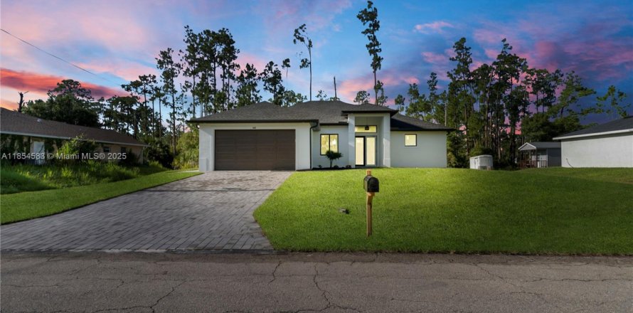 Villa ou maison à Lehigh Acres, Floride 3 chambres № 1872515