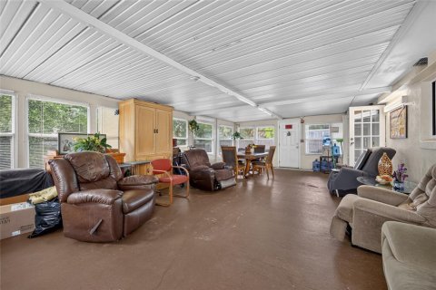 Casa en venta en Deltona, Florida, 3 dormitorios, 139.35 m2 № 2386648 - foto 14