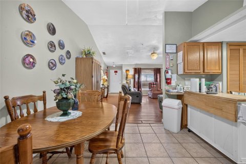 Casa en venta en Deltona, Florida, 3 dormitorios, 139.35 m2 № 2386648 - foto 17