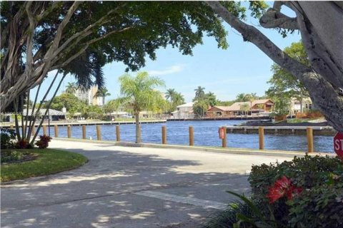 Appartement à louer à Fort Lauderdale, Floride: 1 chambre, 78.97 m2 № 2242677 - photo 20