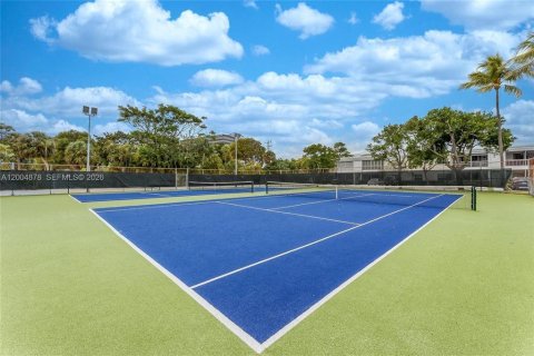 Appartement à louer à Fort Lauderdale, Floride: 1 chambre, 78.97 m2 № 2242677 - photo 4