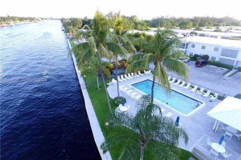 Appartement à louer à Fort Lauderdale, Floride: 1 chambre, 78.97 m2 № 2242677 - photo 5