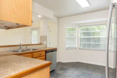 Villa ou maison à louer à Deltona, Floride: 3 chambres, 109.9 m2 № 2415075 - photo 7