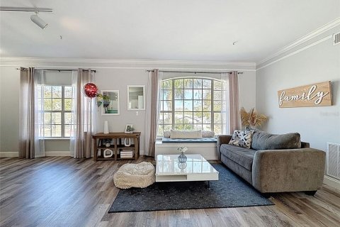 Condo in Tampa, Florida, 1 bedroom  № 2379669 - photo 13