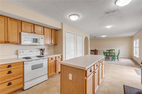Villa ou maison à vendre à Palm Coast, Floride: 3 chambres, 188.22 m2 № 2410516 - photo 10