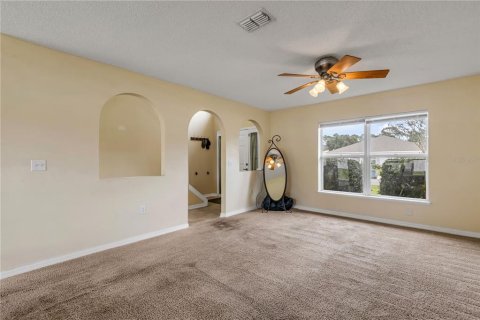 Villa ou maison à vendre à Palm Coast, Floride: 3 chambres, 188.22 m2 № 2410516 - photo 7