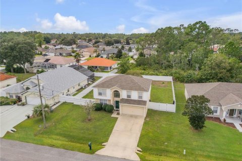 Villa ou maison à vendre à Palm Coast, Floride: 3 chambres, 188.22 m2 № 2410516 - photo 3