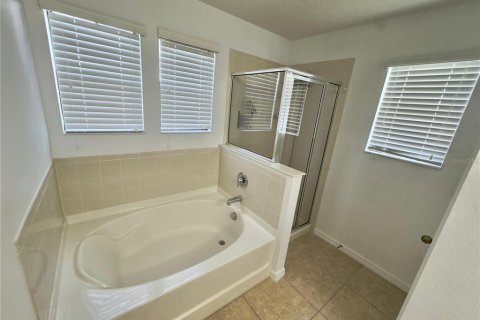 House in Ocoee, Florida 4 bedrooms, 214.51 sq.m. № 1851435 - photo 21
