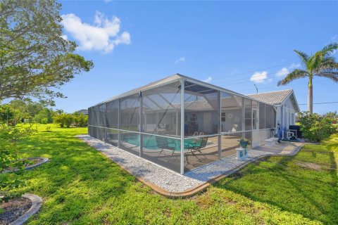 Villa ou maison à vendre à Punta Gorda, Floride: 2 chambres, 106.65 m2 № 1824088 - photo 27